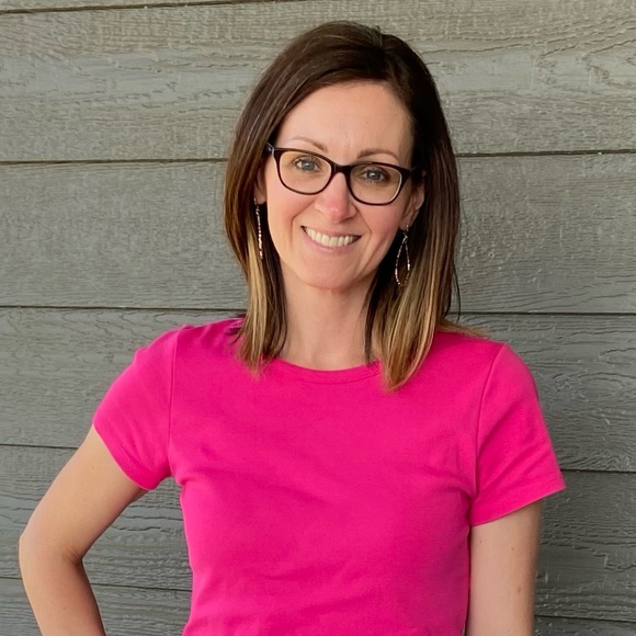 Meet the Posher Other - Meet your Posher, Emily